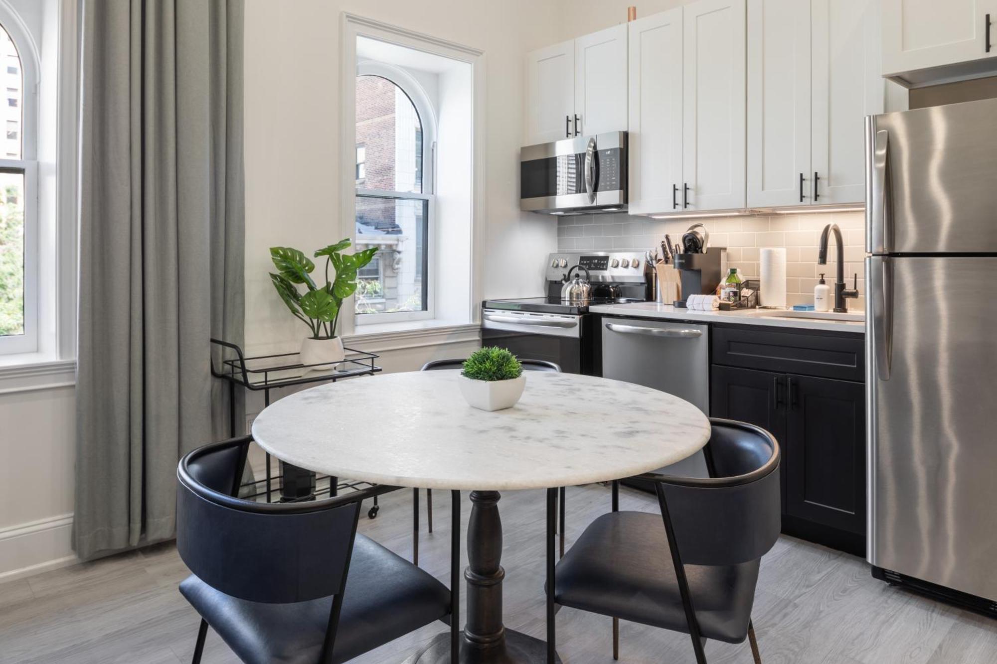 Sosuite At French Quarters - Rittenhouse Square